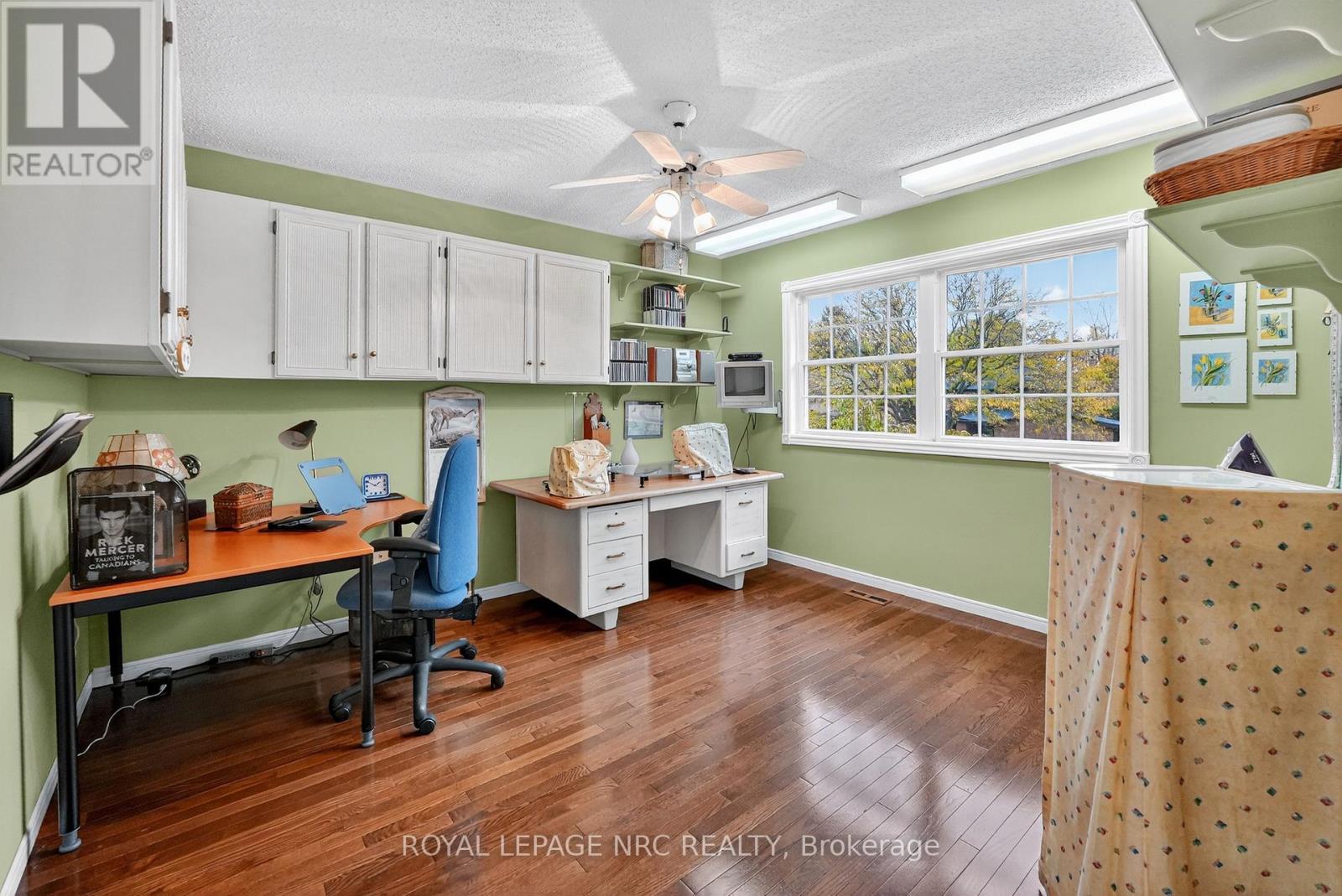 1152 Rushbrooke Drive, Oakville, Ontario  L6M 1K1 - Photo 35 - W12423178