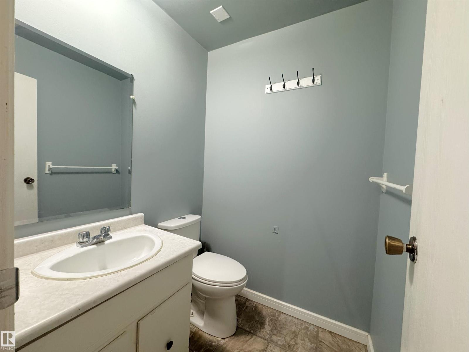 15 Woodvale Vg Nw, Edmonton, Alberta  T6L 1W4 - Photo 21 - E4464669