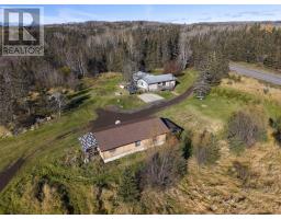 3633 Dawson RD, Thunder Bay, Ontario
