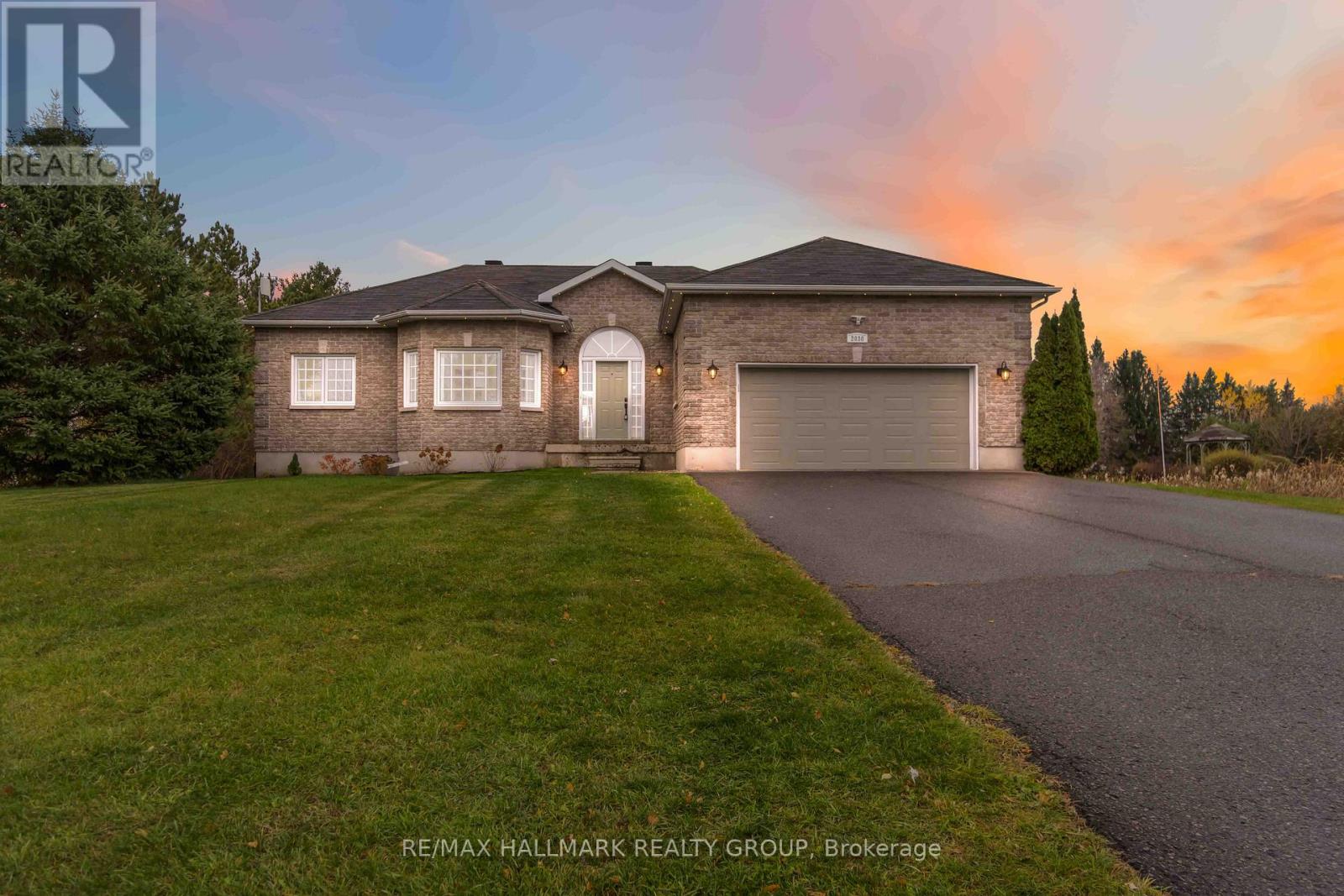 2030 Kingsley Street, Clarence-Rockland, Ontario  K0A 1E0 - Photo 2 - X12508516