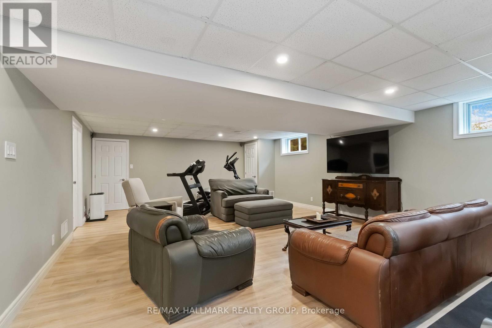 2030 Kingsley Street, Clarence-Rockland, Ontario  K0A 1E0 - Photo 28 - X12508516