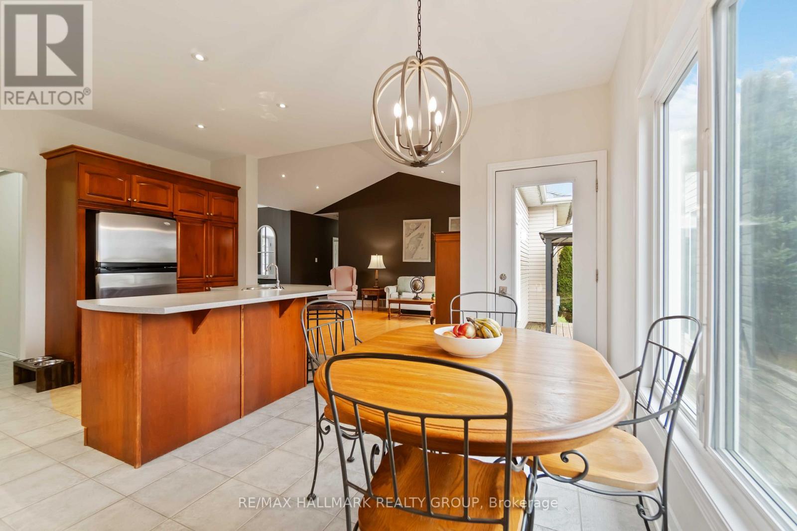 2030 Kingsley Street, Clarence-Rockland, Ontario  K0A 1E0 - Photo 9 - X12508516