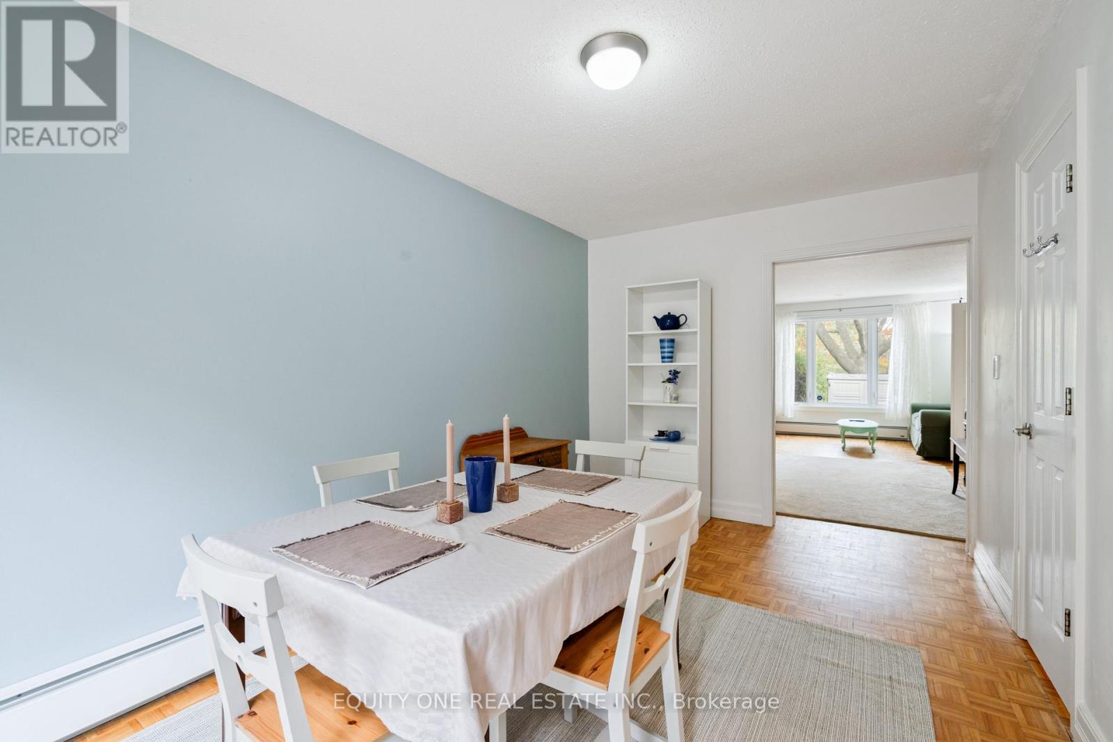 73 Hobart Crescent, Ottawa, Ontario  K2H 5S3 - Photo 13 - X12508564