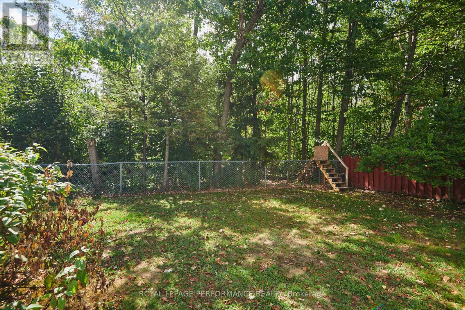 3804 Autumnwood Street, Ottawa, Ontario  K1T 2G8 - Photo 31 - X12508618