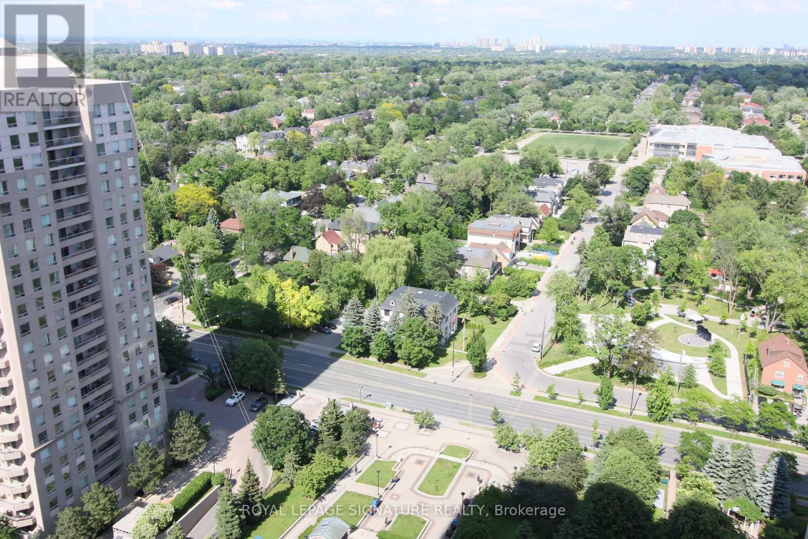 2210 - 8 Hillcrest Avenue, Toronto, Ontario  M2N 6Y6 - Photo 19 - C12508254