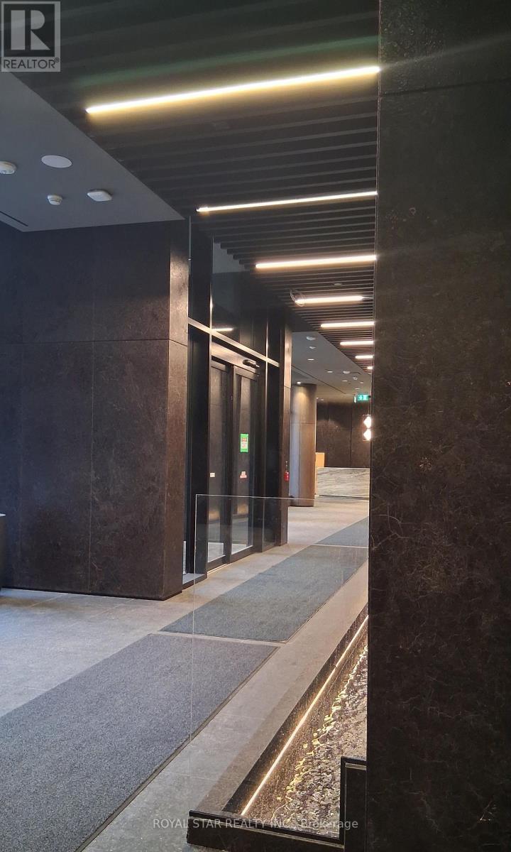 712 - 120 Broadway Avenue, Toronto, Ontario  M4P 0E9 - Photo 3 - C12508452