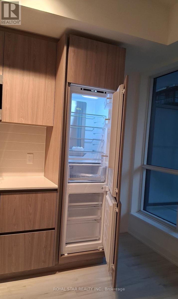 712 - 120 Broadway Avenue, Toronto, Ontario  M4P 0E9 - Photo 8 - C12508452