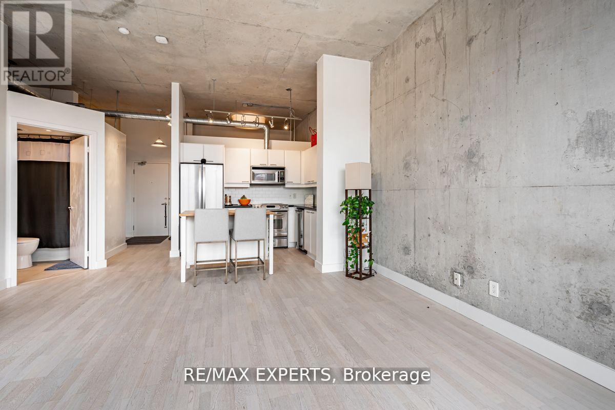 411 - 955 Queen Street W, Toronto, Ontario M6J 1G9 - Photo 15 - C12508462