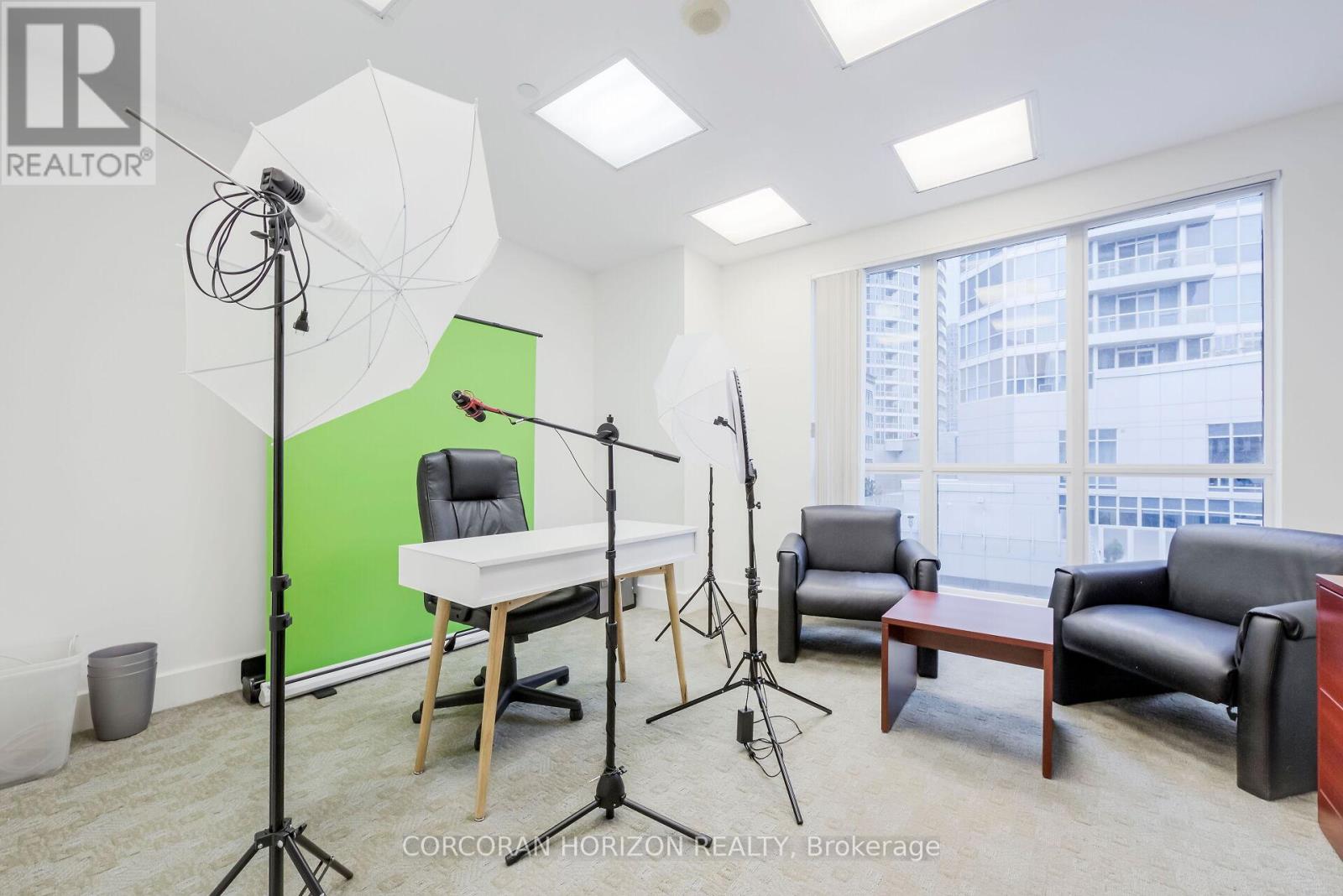 3rd Floor - 218 Queens Quay W, Toronto, Ontario  M5J 2Y6 - Photo 13 - C12508490