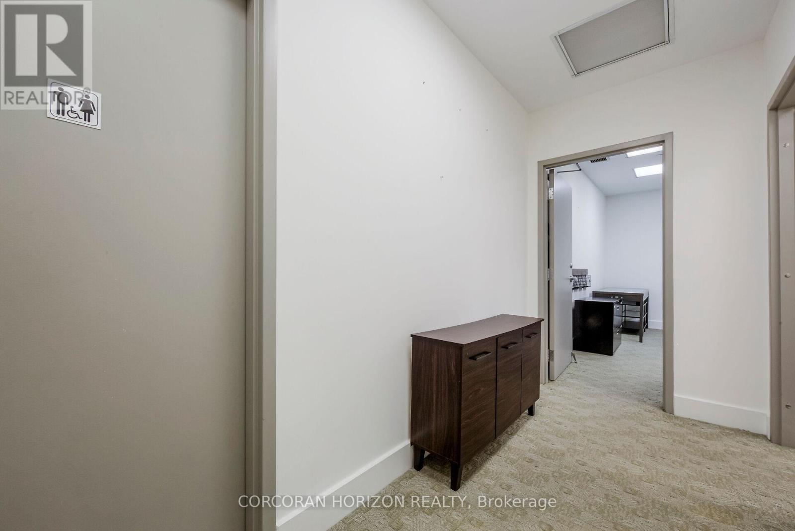 3rd Floor - 218 Queens Quay W, Toronto, Ontario  M5J 2Y6 - Photo 8 - C12508490