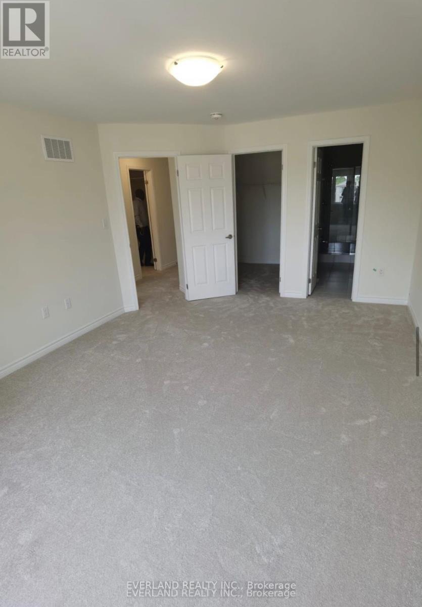 3305 Thunderbird Promenade, Pickering, Ontario  L1X 0N4 - Photo 15 - E12508234