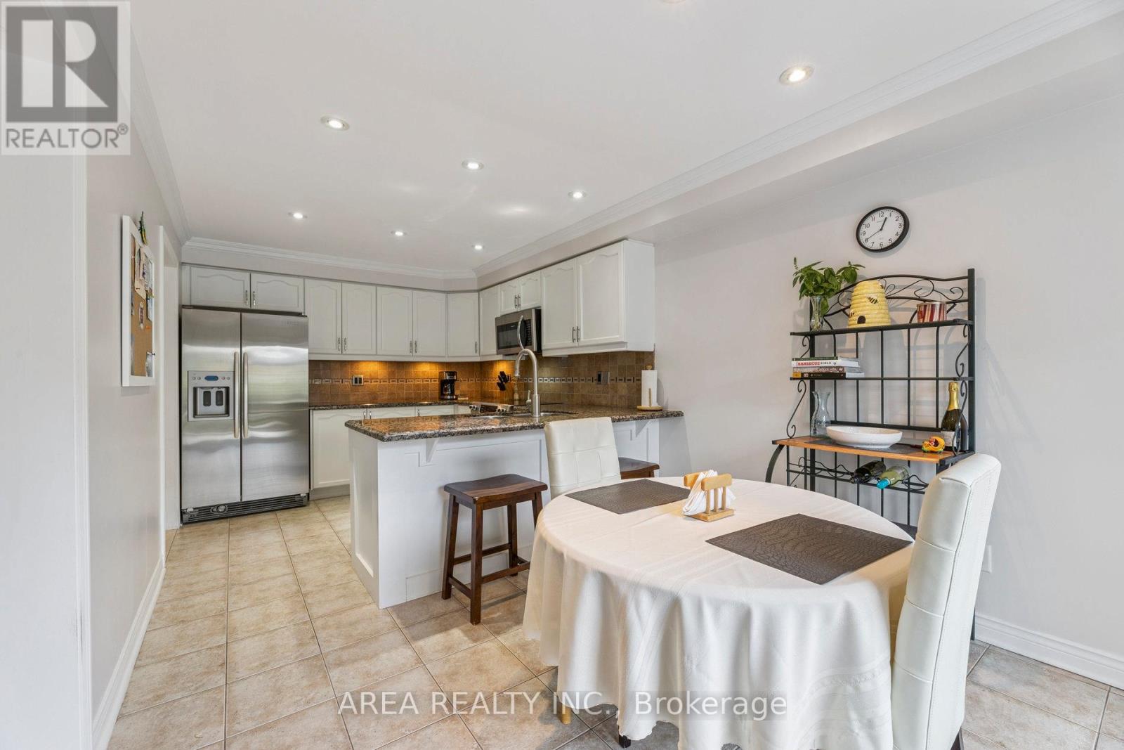 43 Chatterson Street, Whitby, Ontario  L1R 0B3 - Photo 13 - E12508308