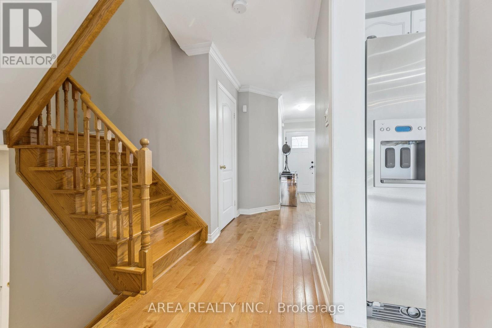 43 Chatterson Street, Whitby, Ontario  L1R 0B3 - Photo 6 - E12508308