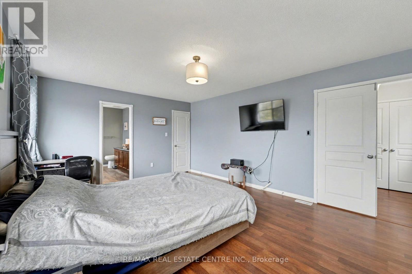 56 Vanguard Drive, Whitby, Ontario  L1M 2N8 - Photo 21 - E12508456