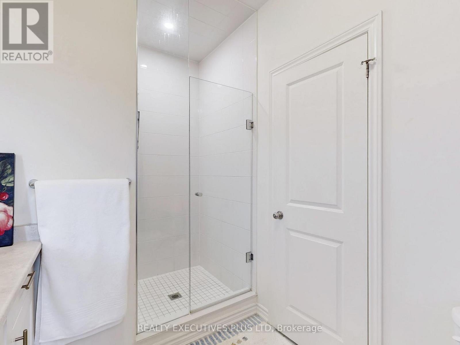 518 Danks Ridge Drive, Ajax, Ontario  L1S 7S9 - Photo 14 - E12508494