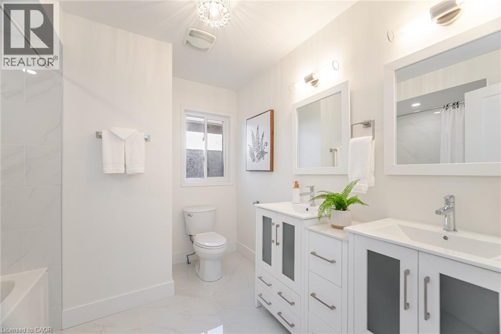 514 Huntington Ridge Drive, Mississauga, Ontario  L5R 2X7 - Photo 38 - 40785587