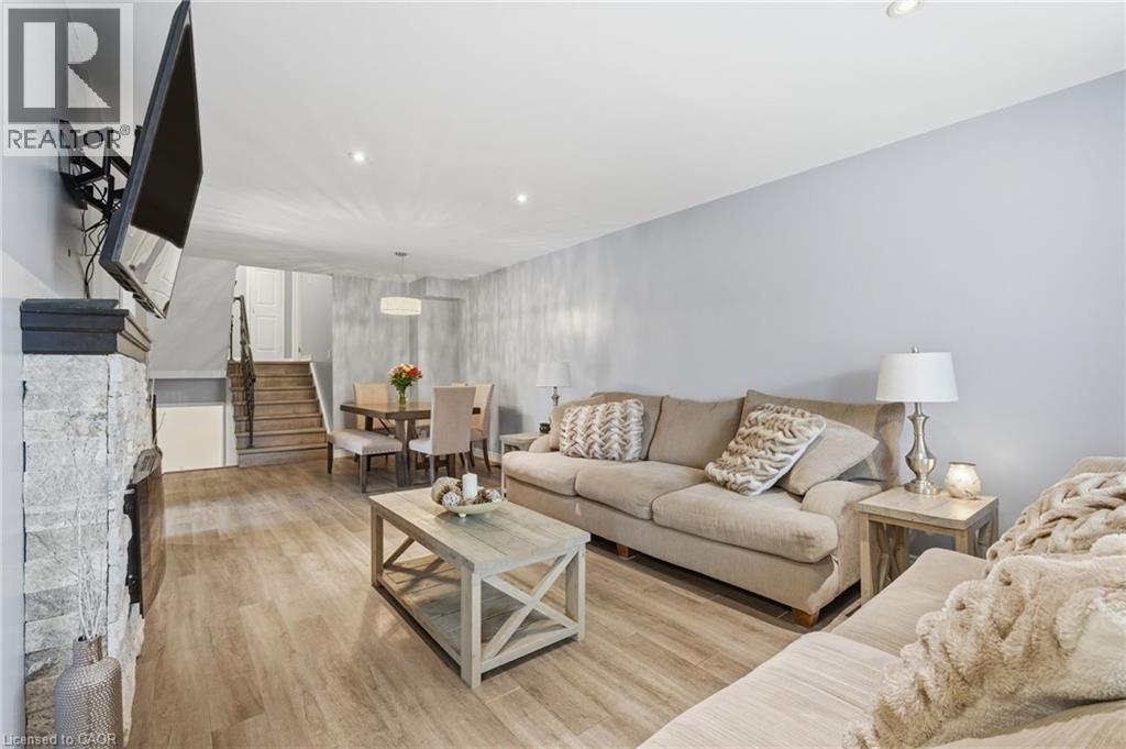 374 East 24th Street, Hamilton, Ontario  L8V 4V1 - Photo 10 - 40785578