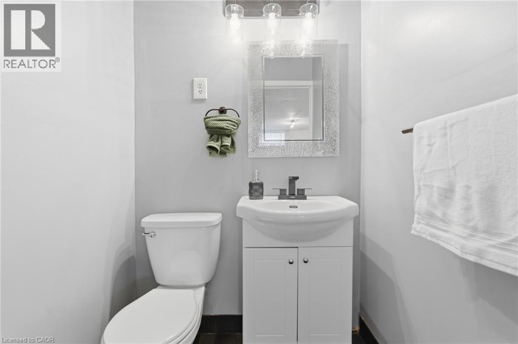 374 East 24th Street, Hamilton, Ontario  L8V 4V1 - Photo 31 - 40785578