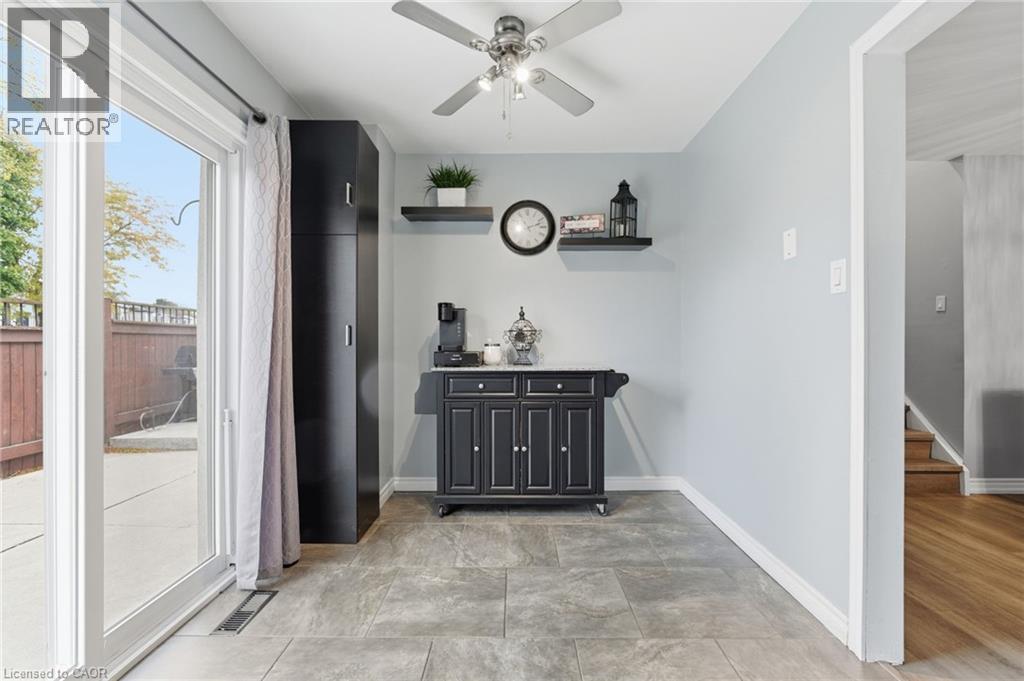 374 East 24th Street, Hamilton, Ontario  L8V 4V1 - Photo 9 - 40785578