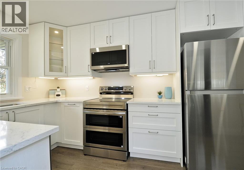 47 Fourth Avenue, Cambridge, Ontario  N1S 2E2 - Photo 14 - 40785489