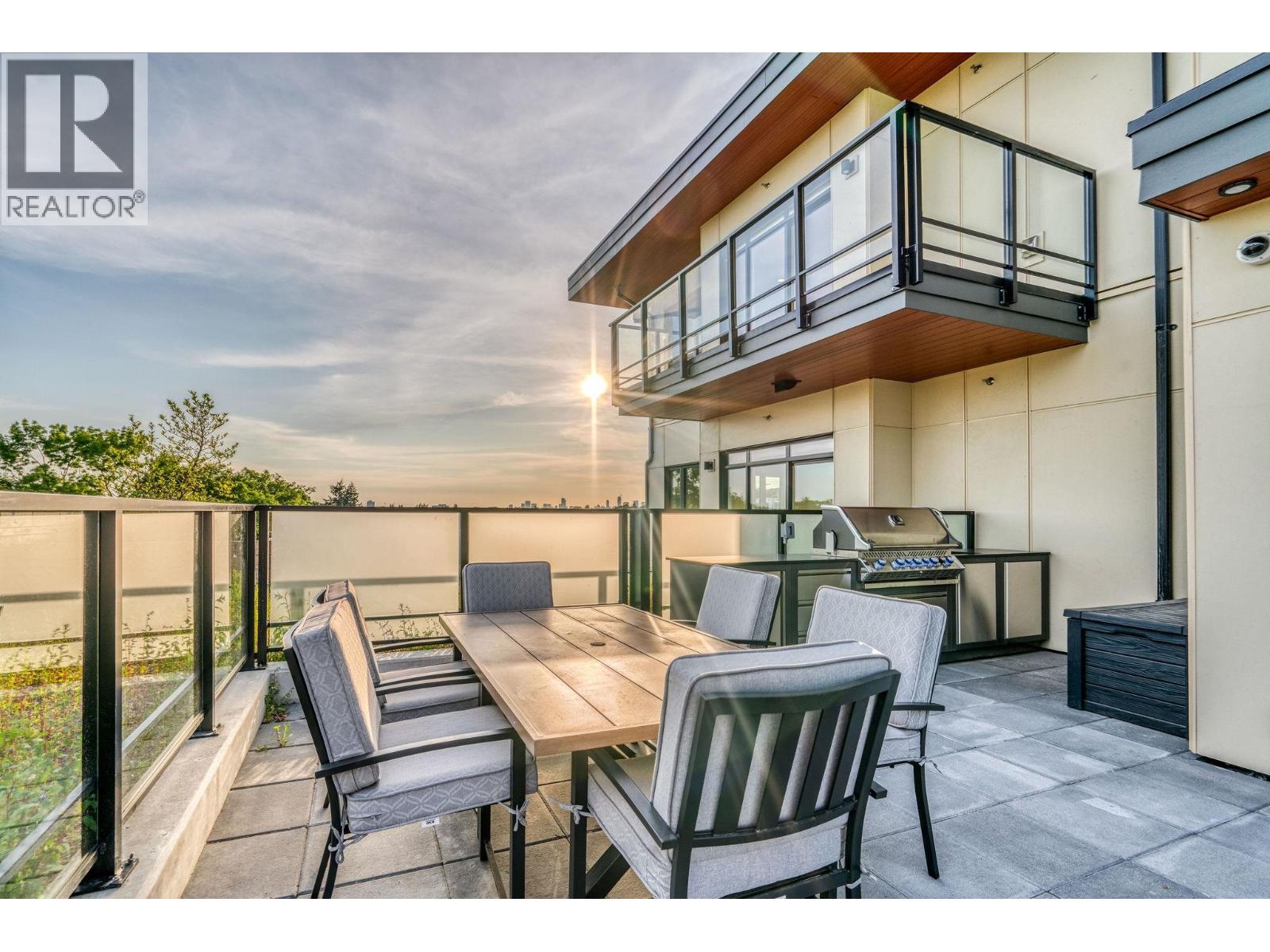 106 2550 Garden Drive, Vancouver, British Columbia V5N 4X6 - Photo 11 - R3064493