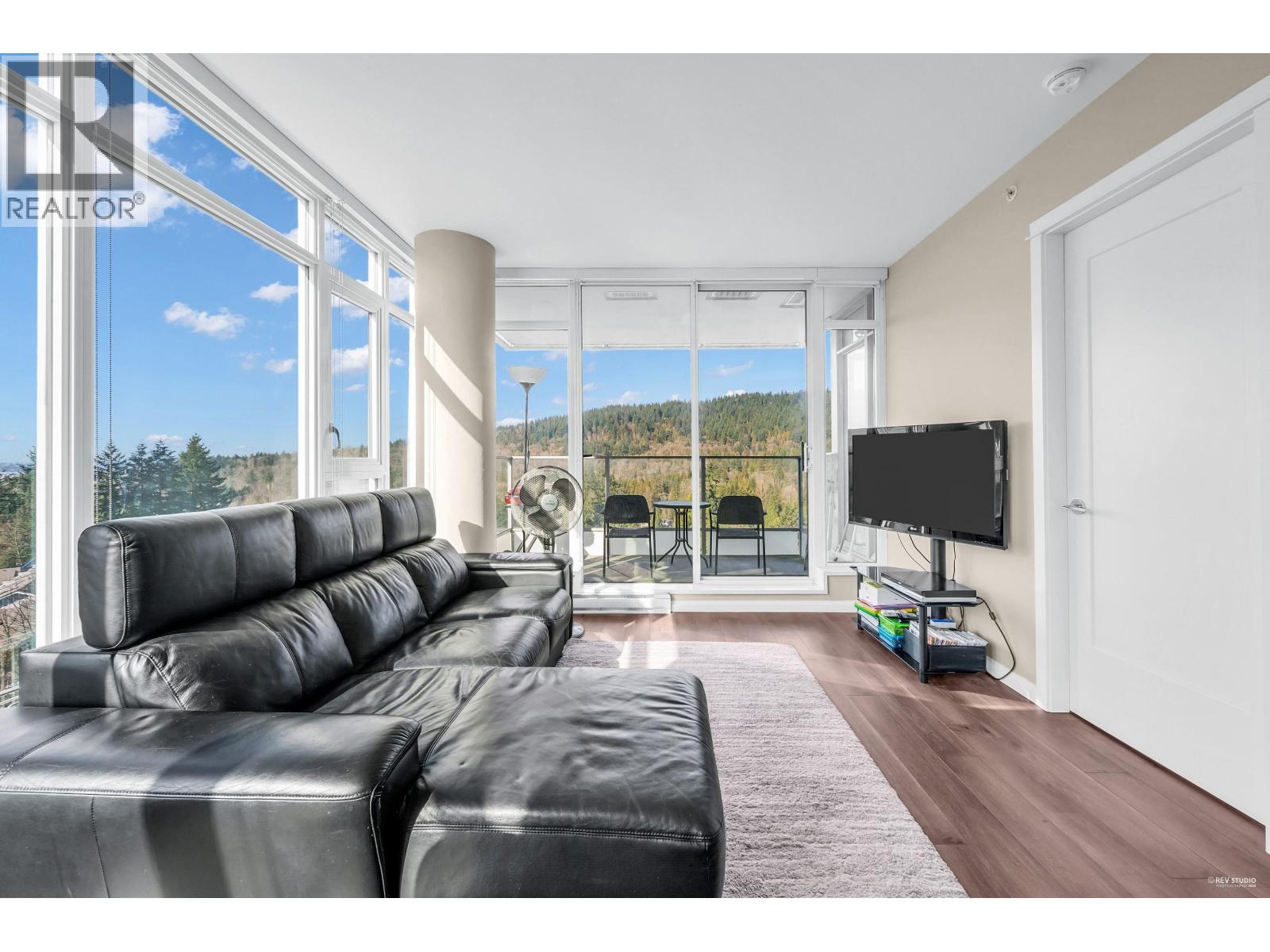 1002 520 Como Lake Avenue, Coquitlam, British Columbia  V3J 0E8 - Photo 7 - R3064508