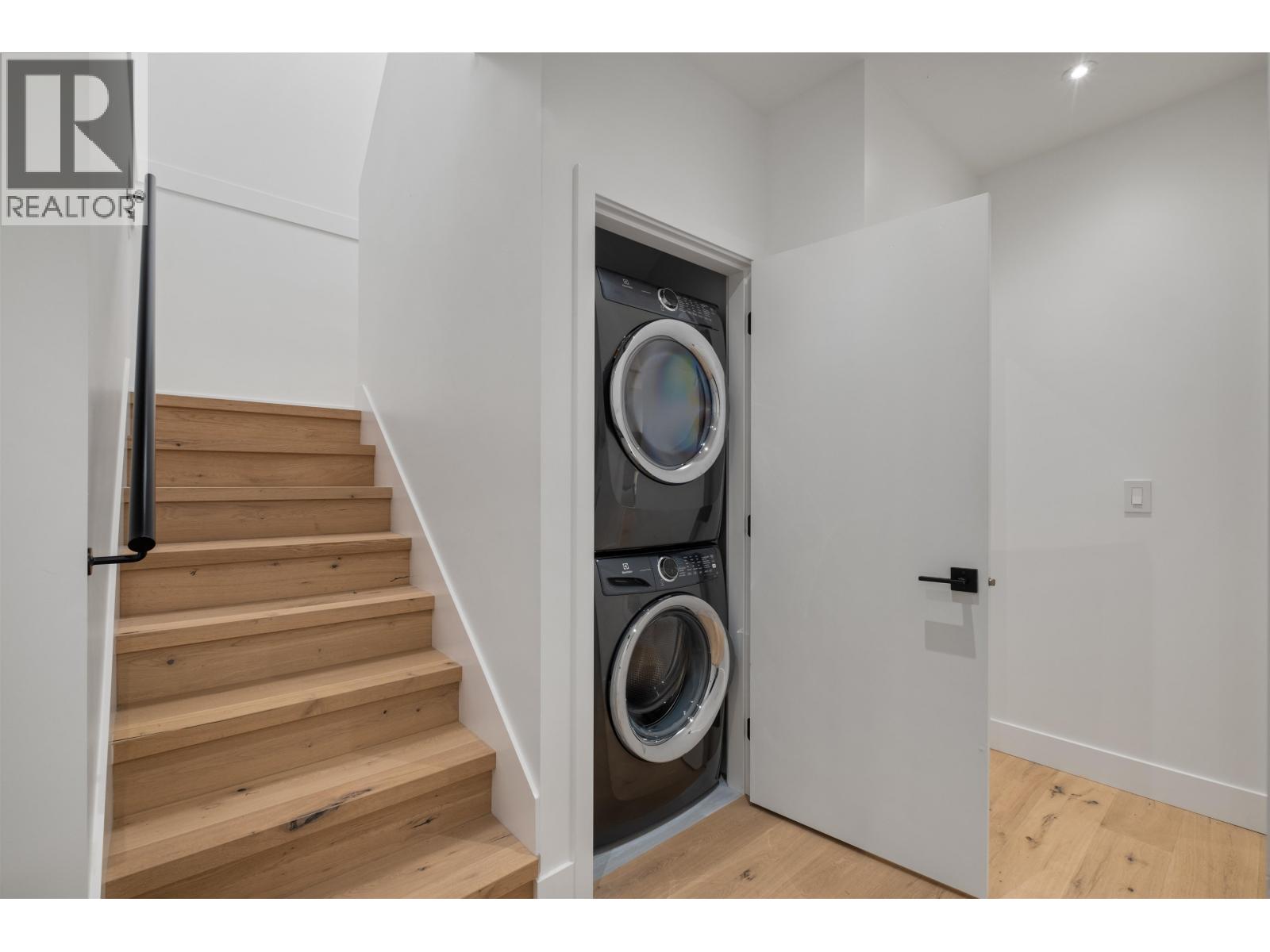 2058 E 5th Avenue, Vancouver, British Columbia V5N 1M4 - Photo 10 - R3064509