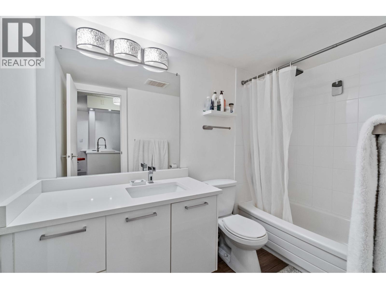 506 2004 Fullerton Avenue, North Vancouver, British Columbia  V7P 3G8 - Photo 11 - R3064511