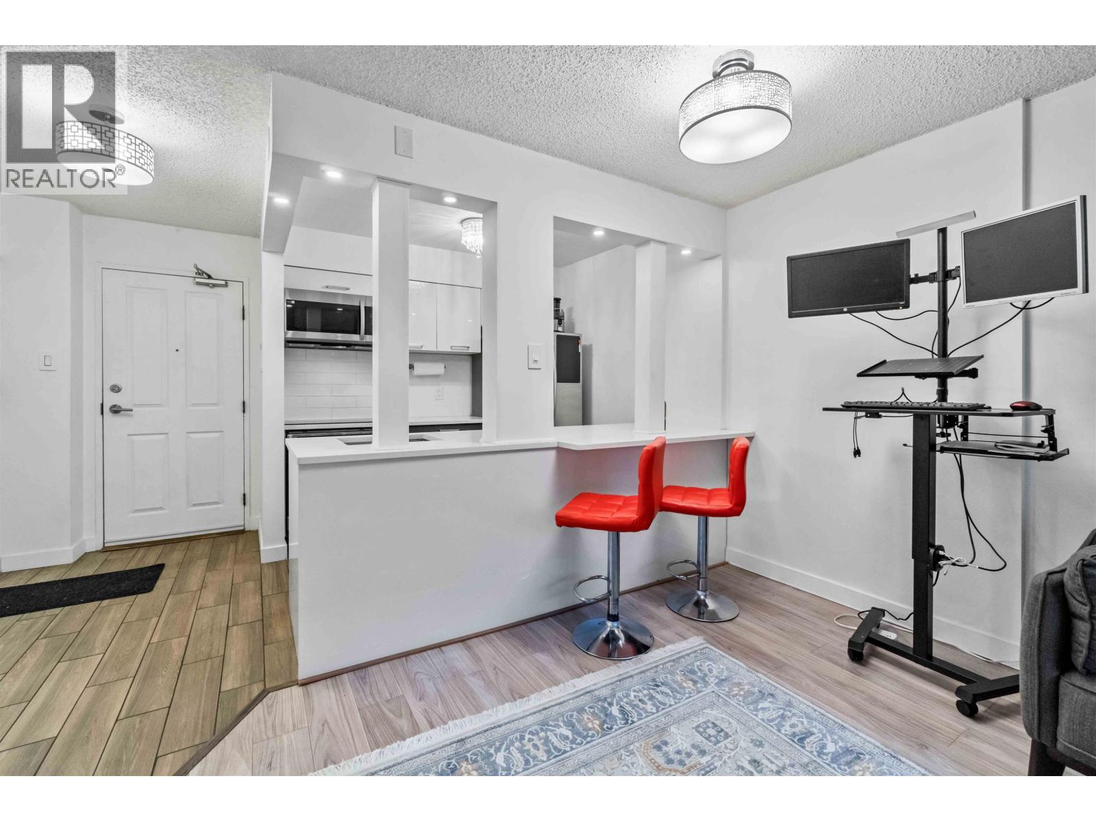 506 2004 Fullerton Avenue, North Vancouver, British Columbia  V7P 3G8 - Photo 17 - R3064511