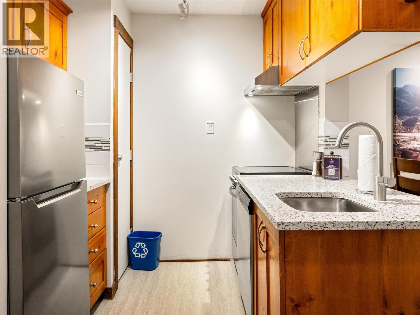 422 4899 Painted Cliff Road, Whistler, British Columbia  V8E 1E2 - Photo 14 - R3064513