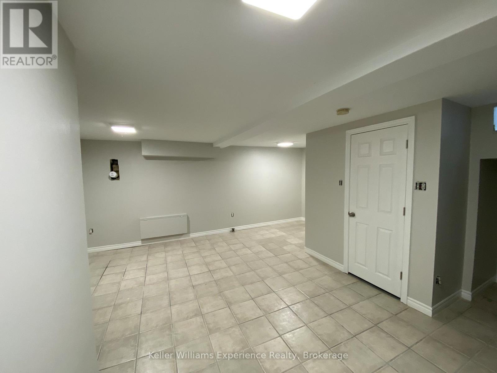 Bsmt - 347 King Street, Midland, Ontario  L4R 3M7 - Photo 3 - S12508606