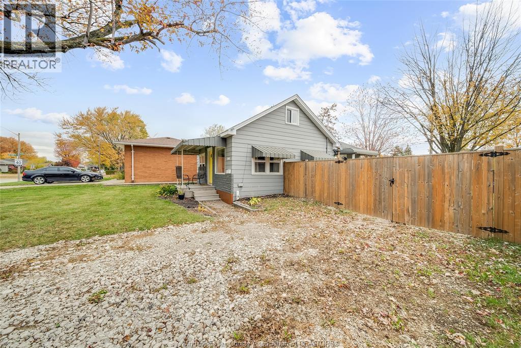 2906 Lloyd George Boulevard, Windsor, Ontario N8T 2V1 - Photo 31 - 25027722