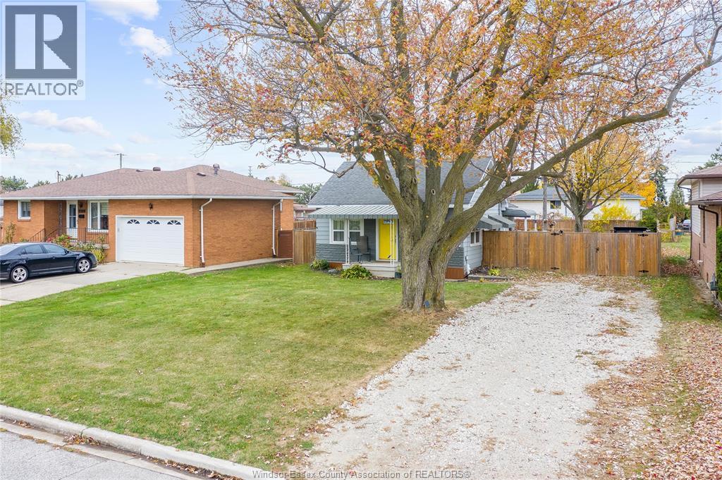 2906 Lloyd George Boulevard, Windsor, Ontario N8T 2V1 - Photo 42 - 25027722