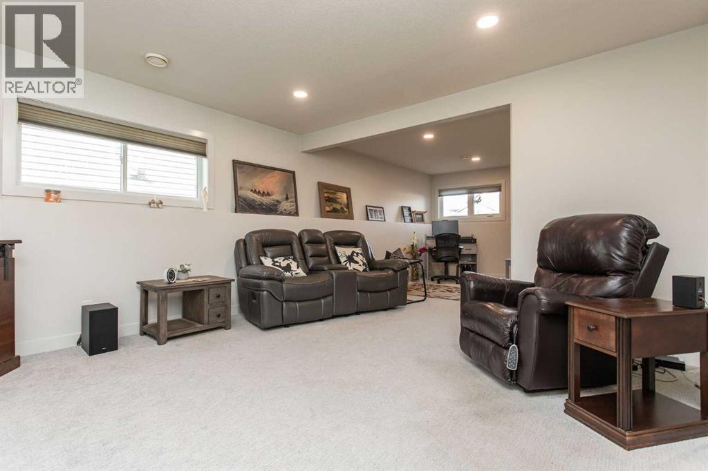 9 Aztec Street, Blackfalds, Alberta  T4M 0M7 - Photo 21 - A2267701