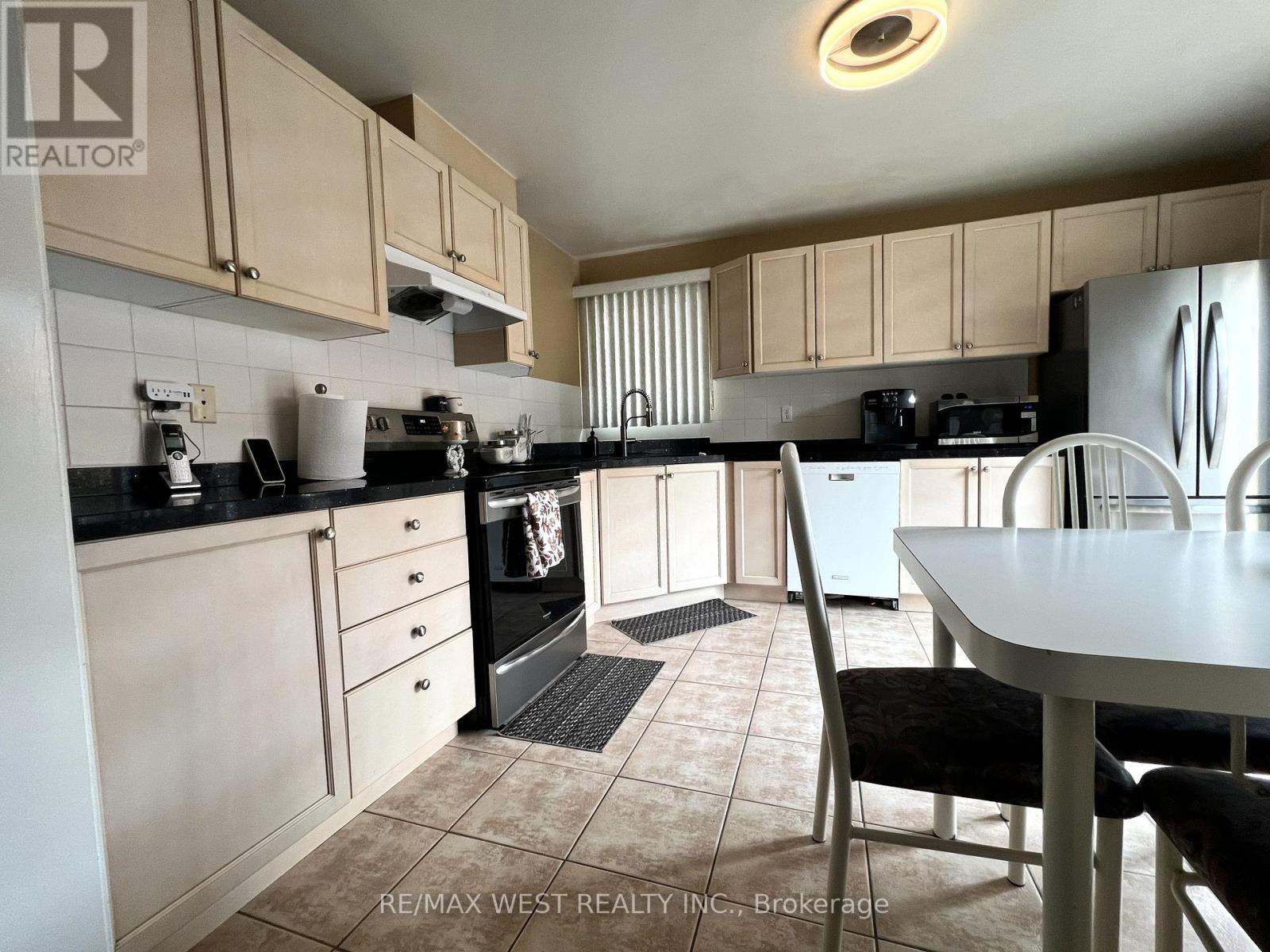 40 Toscana Road, Vaughan, Ontario  L4H 1L5 - Photo 19 - N12508232