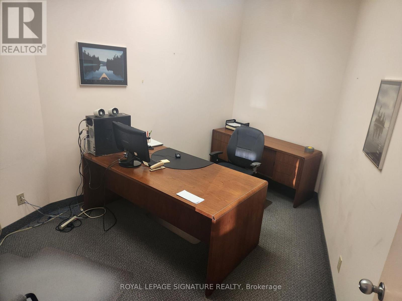 75 - 556 Edward Avenue, Richmond Hill, Ontario  L4C 9Y5 - Photo 2 - N12508312