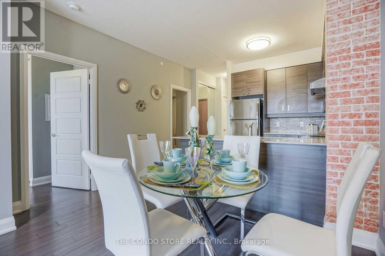 605 - 8228 Birchmount Road, Markham, Ontario L3R 1A6 - Photo 4 - N12508314