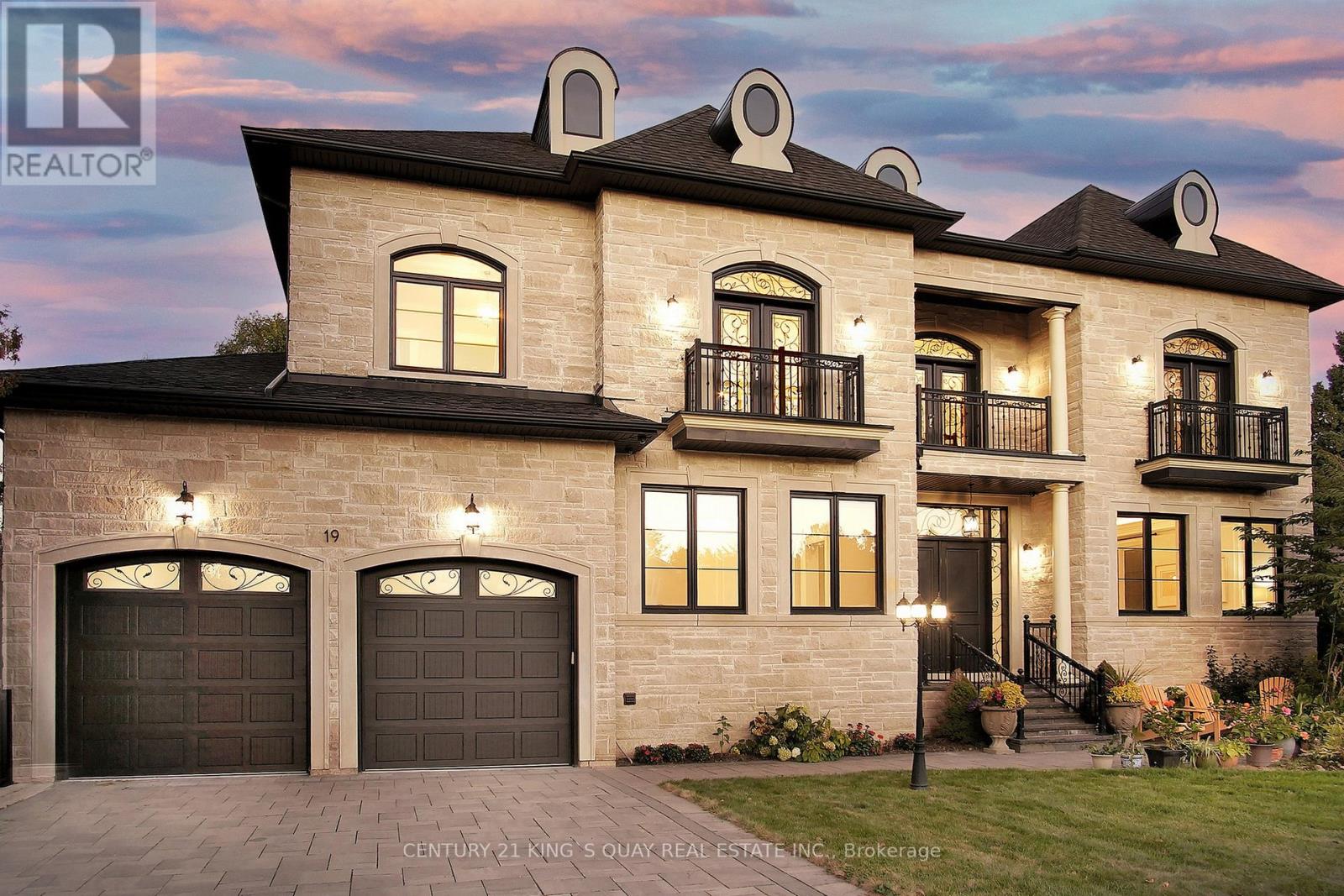 19 Blyth Street, Richmond Hill, Ontario L4E 2Y2 - Photo 49 - N12508324