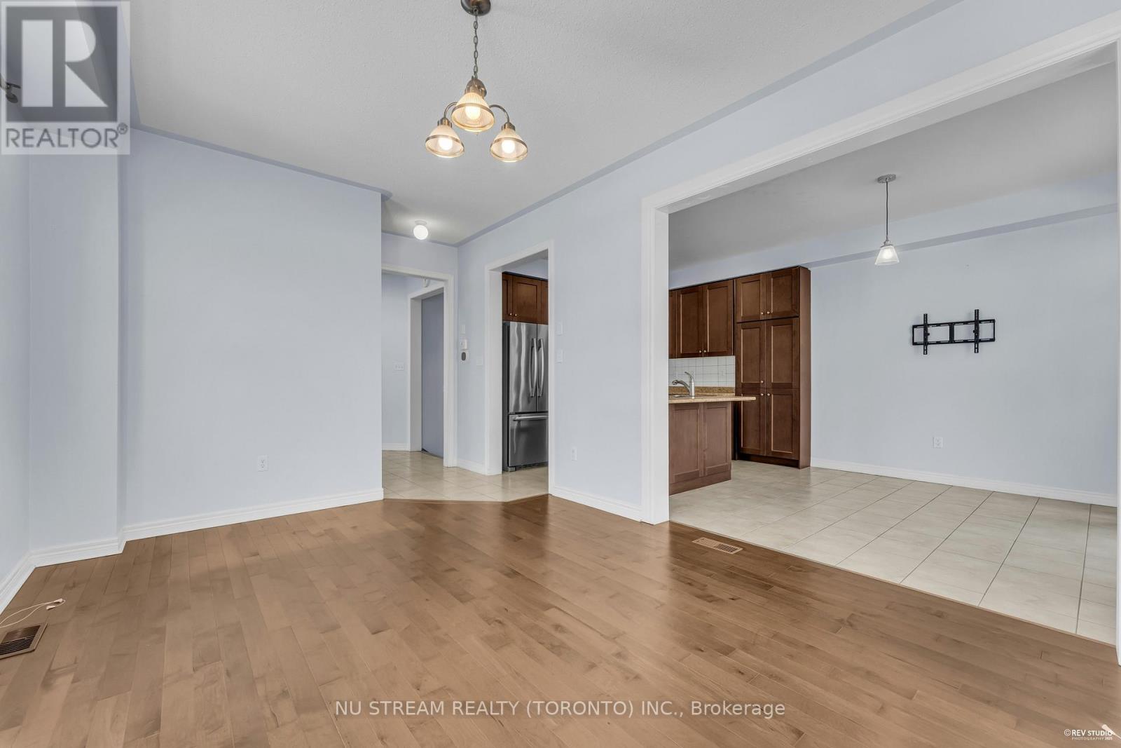 99 William Berczy Boulevard, Markham, Ontario  L6C 0R1 - Photo 13 - N12508388