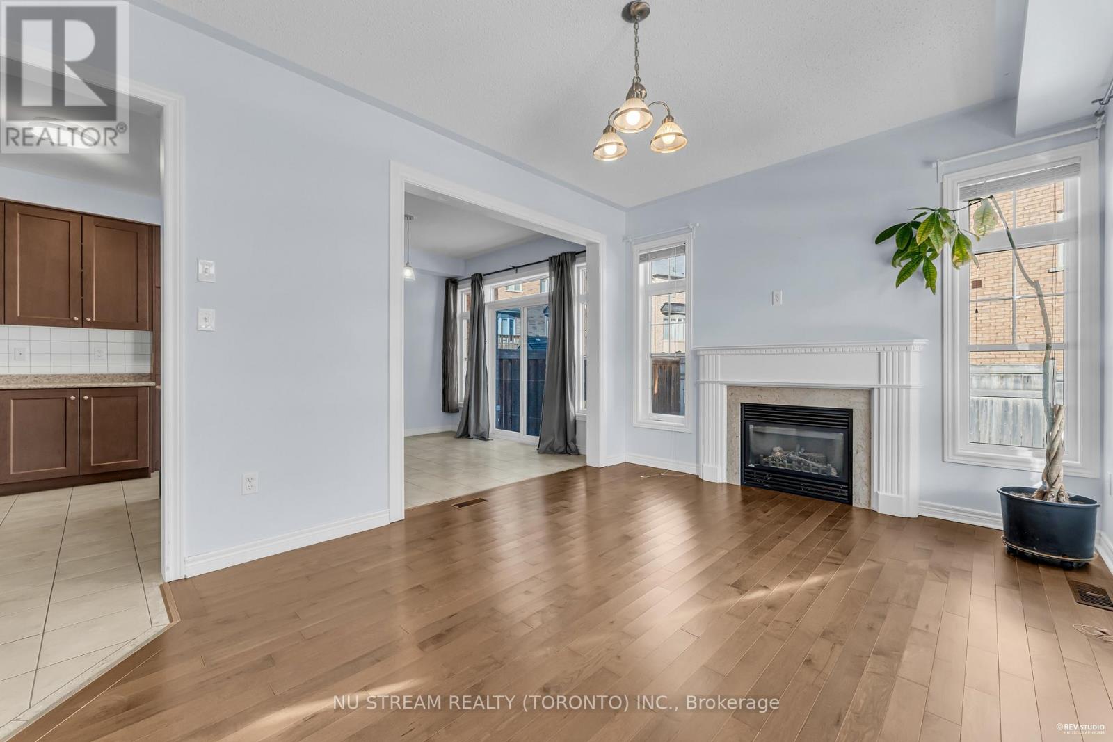 99 William Berczy Boulevard, Markham, Ontario  L6C 0R1 - Photo 14 - N12508388