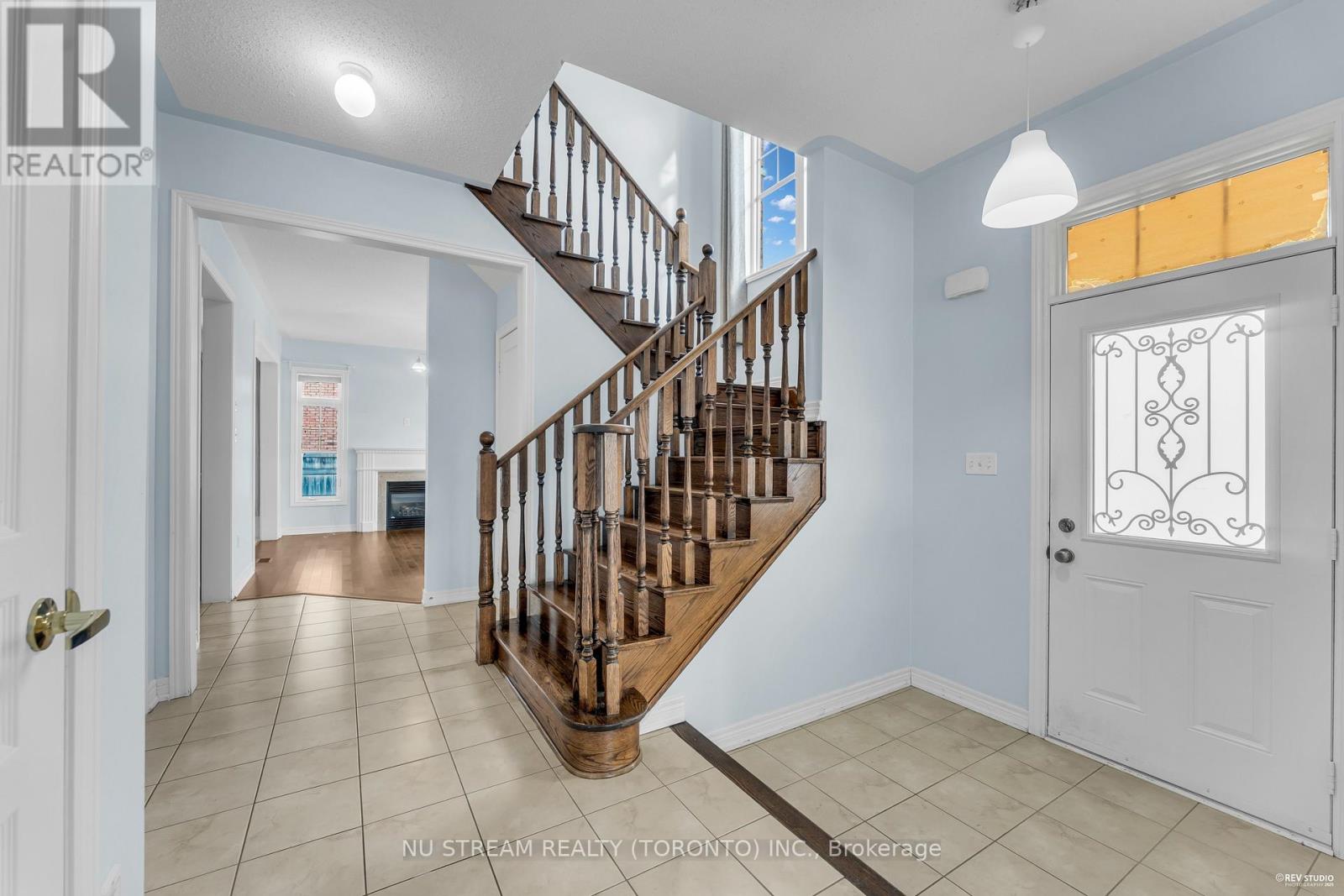 99 William Berczy Boulevard, Markham, Ontario  L6C 0R1 - Photo 3 - N12508388