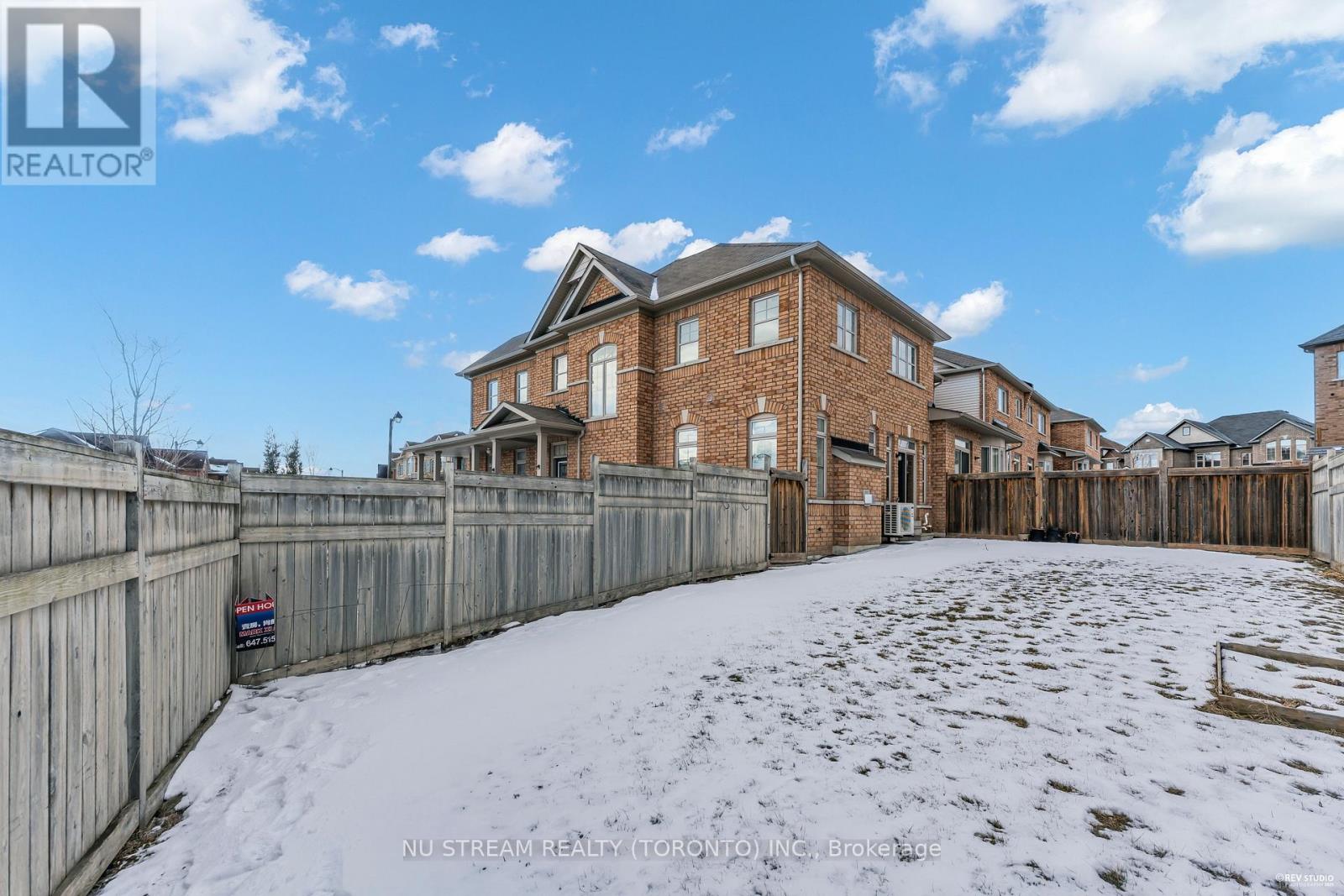 99 William Berczy Boulevard, Markham, Ontario  L6C 0R1 - Photo 36 - N12508388