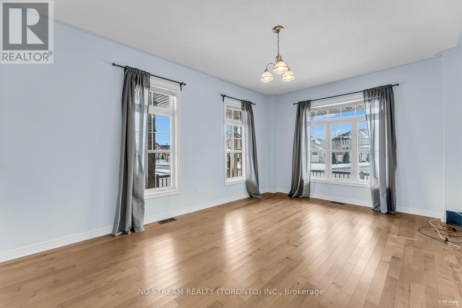 99 William Berczy Boulevard, Markham, Ontario  L6C 0R1 - Photo 4 - N12508388