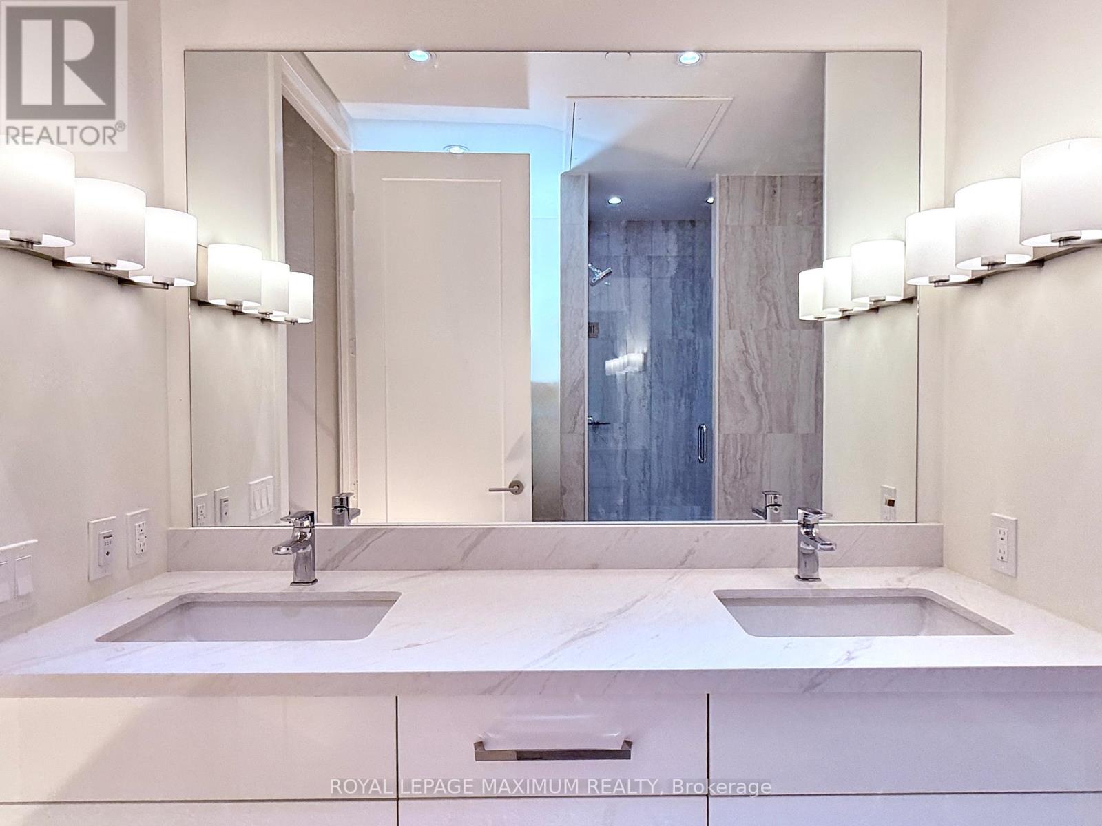 Ph 212 - 9000 Jane Street, Vaughan, Ontario  L4K 2M9 - Photo 12 - N12508424