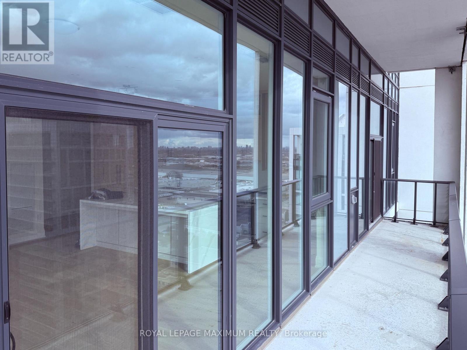 Ph 212 - 9000 Jane Street, Vaughan, Ontario  L4K 2M9 - Photo 37 - N12508424