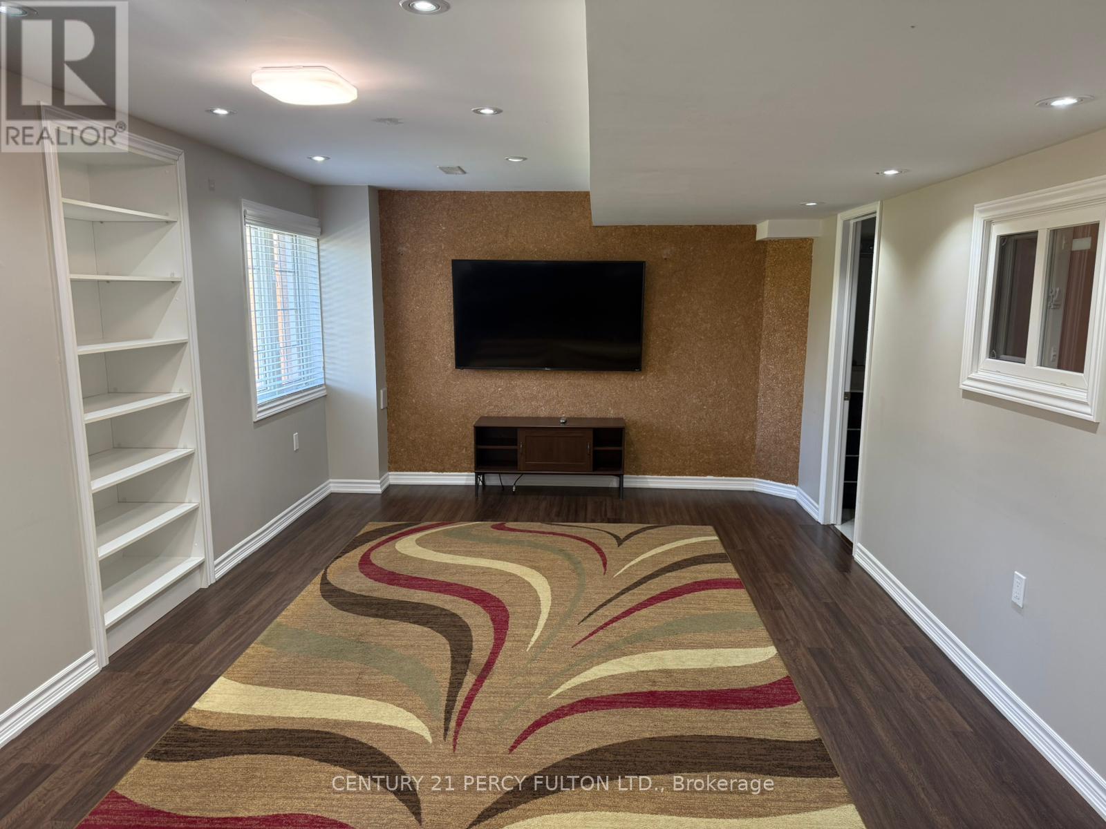 48 Bernbridge Road, Markham, Ontario  L6B 0S4 - Photo 3 - N12508444