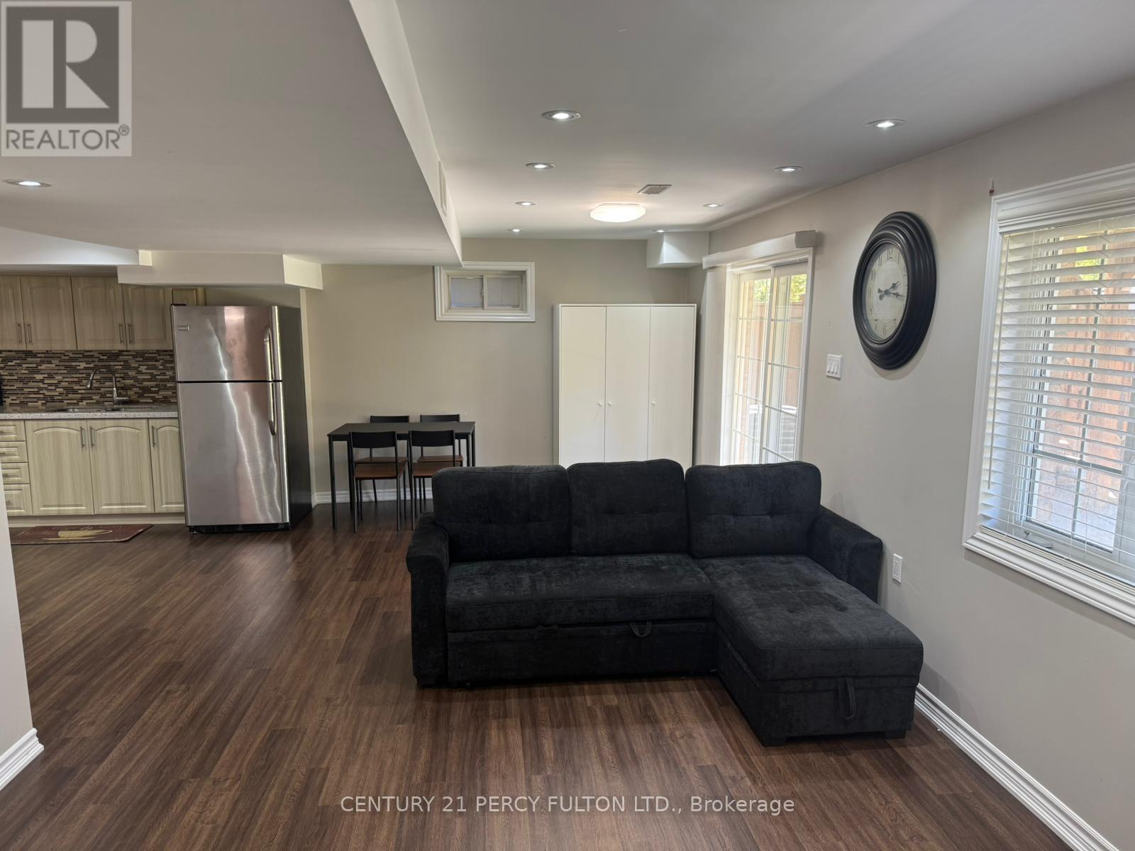 48 Bernbridge Road, Markham, Ontario  L6B 0S4 - Photo 4 - N12508444