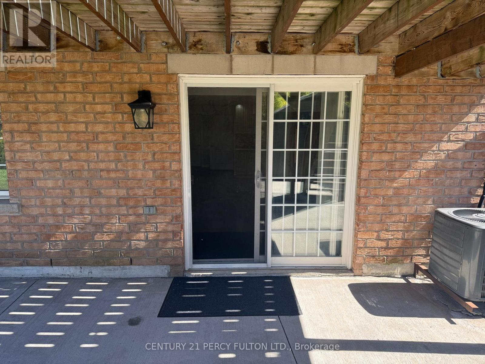 48 Bernbridge Road, Markham, Ontario  L6B 0S4 - Photo 6 - N12508444