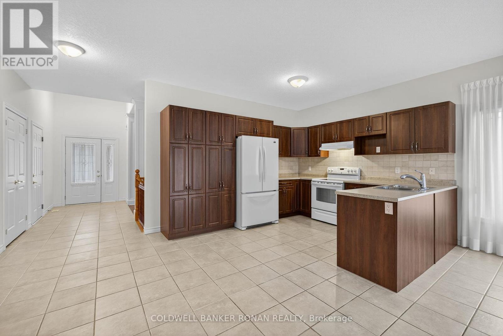 121 Gray Avenue, New Tecumseth, Ontario  L9R 0G4 - Photo 12 - N12508504