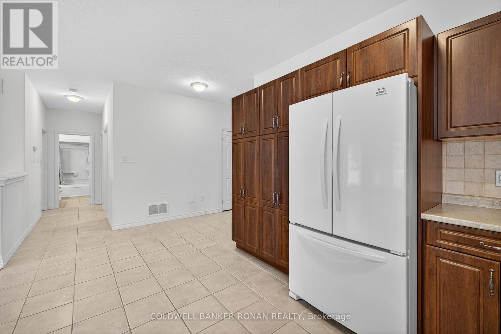 121 Gray Avenue, New Tecumseth, Ontario  L9R 0G4 - Photo 13 - N12508504